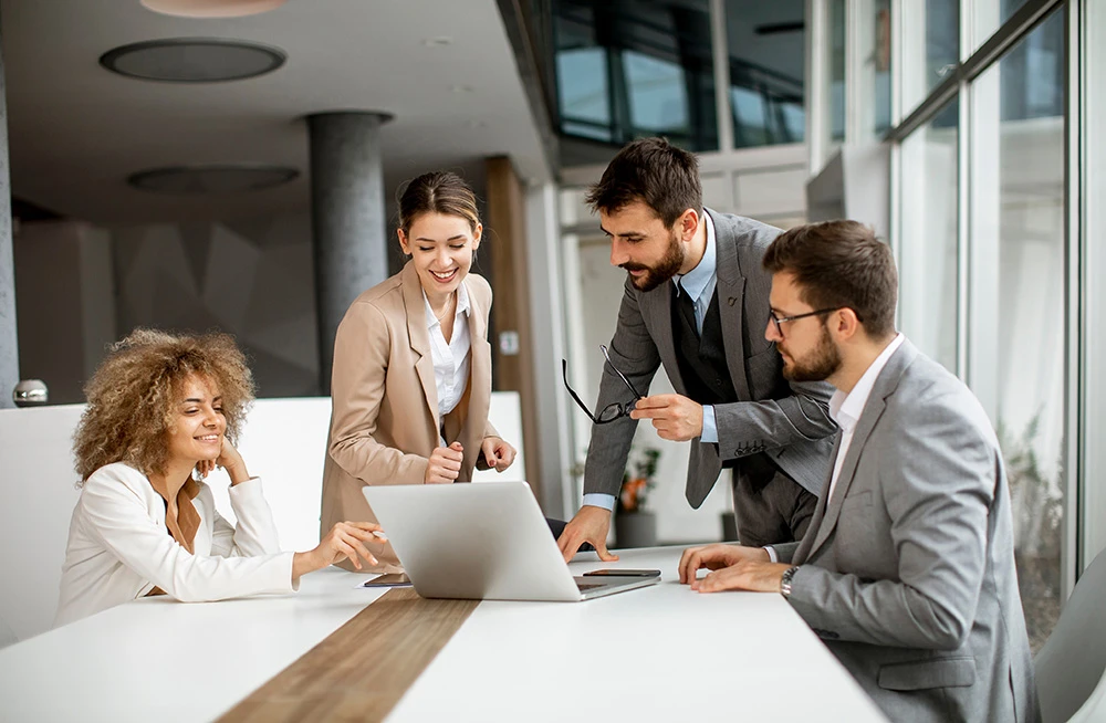 Contenido que conecta, posiciona y vende. Creamos textos, imágenes y videos que no solo se ven bien, sino que cuentan tu historia de forma clara y atractiva. Ideal para redes sociales, blogs, email marketing o tu web.